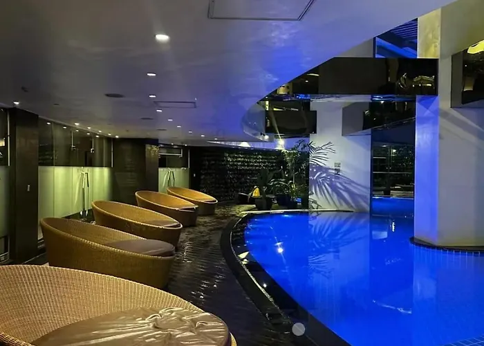 Hotel The Gramercy With Balcony
